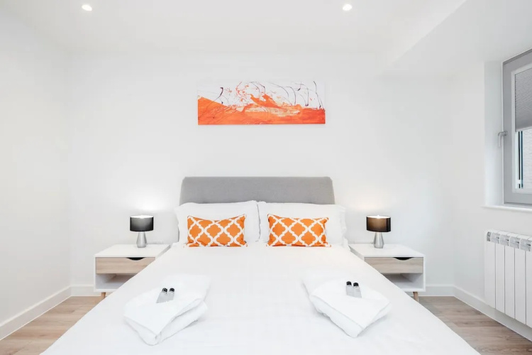 LCS New Compton Apartments
