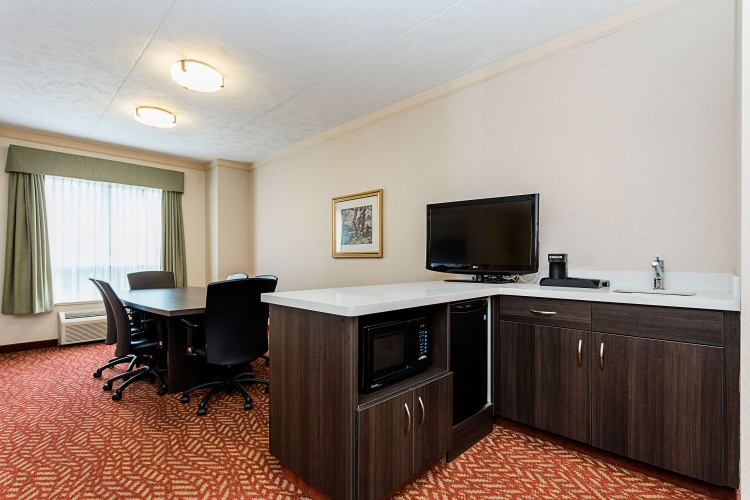 Best Western Inn On The Bay photo 37