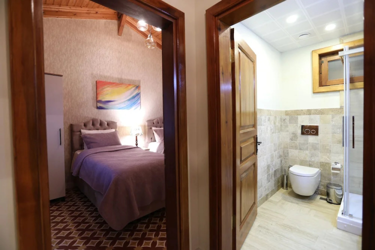 Tarihi Kumbaba Otel