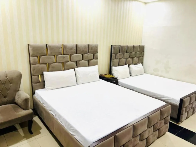 Oriole Luxury Hotel