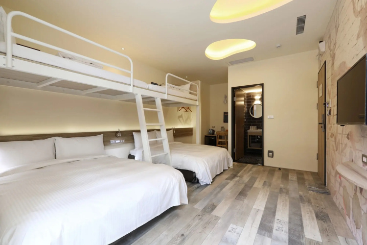 Mini Hotels Taichung Station Branch