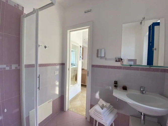 Deluxe Double room with balcony and with sea view