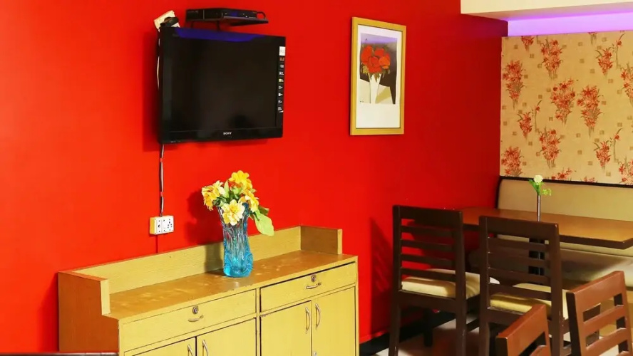 Hotel Rajvihar Deluxe