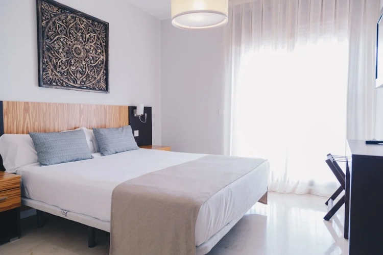 2 Bedrooms Apartment with balcony