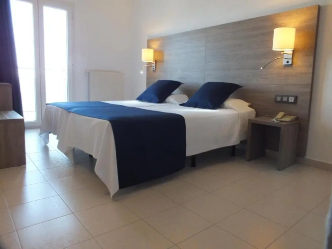 Standard Double room with sea view
