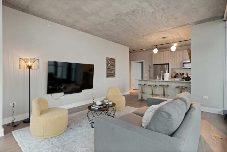 West Loop Group Hub 3 Modern 2BR Apartments