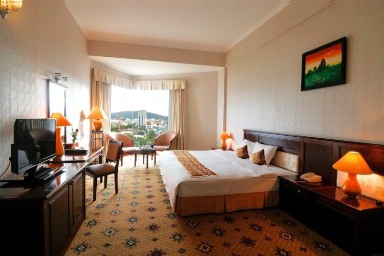 Superior Double room with city view