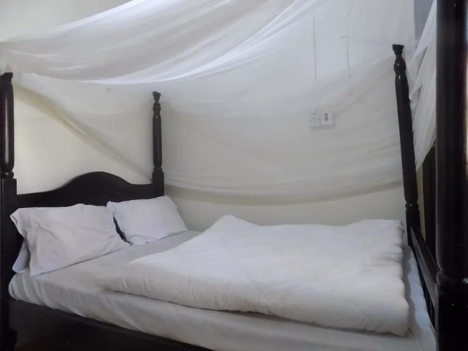 Livani Beach Motel