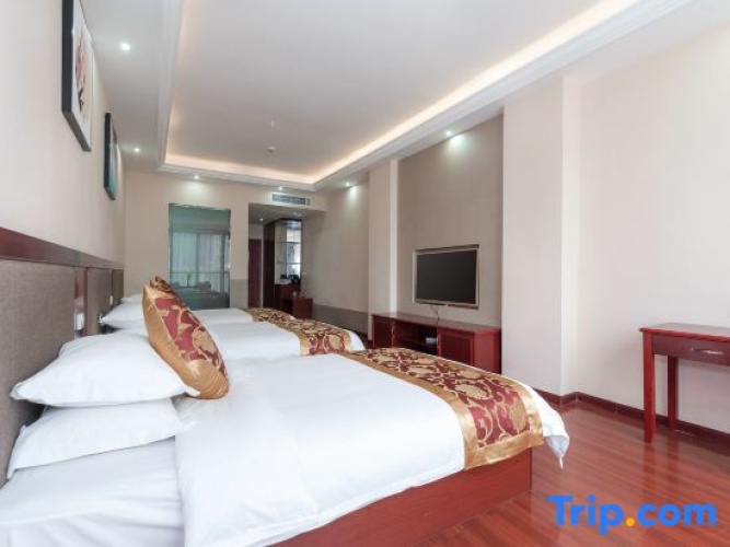 Deluxe Double Family room