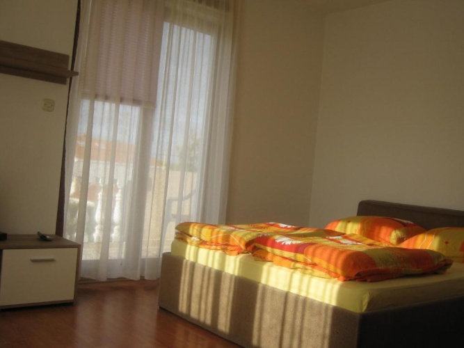 2 Bedrooms Apartment with balcony and with view