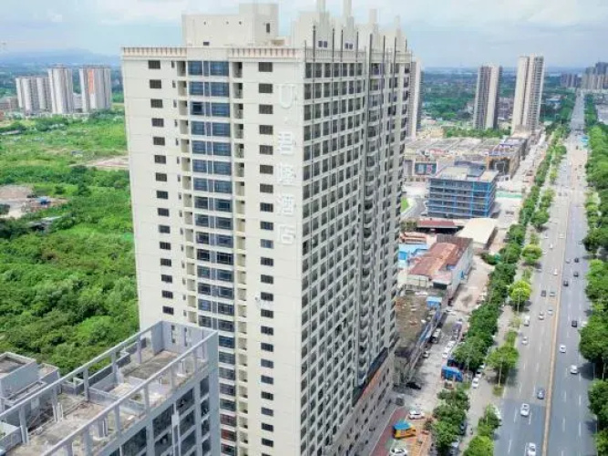 Qingyuan Junlong Hotel (Fortune Building)