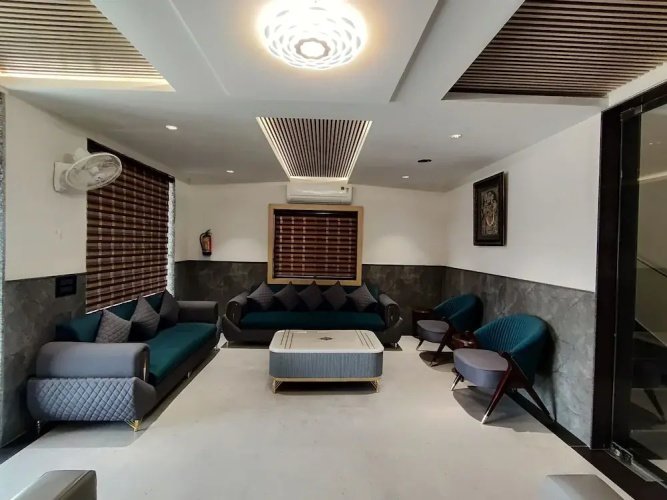 Hotel Skd sar kamala dham