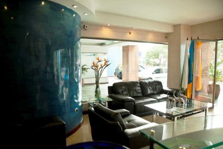 Aparta Suites Torre Poblado