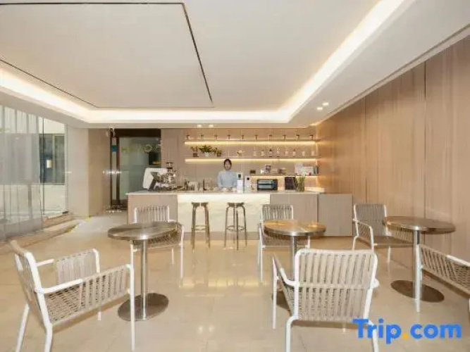 SinYO Hotel