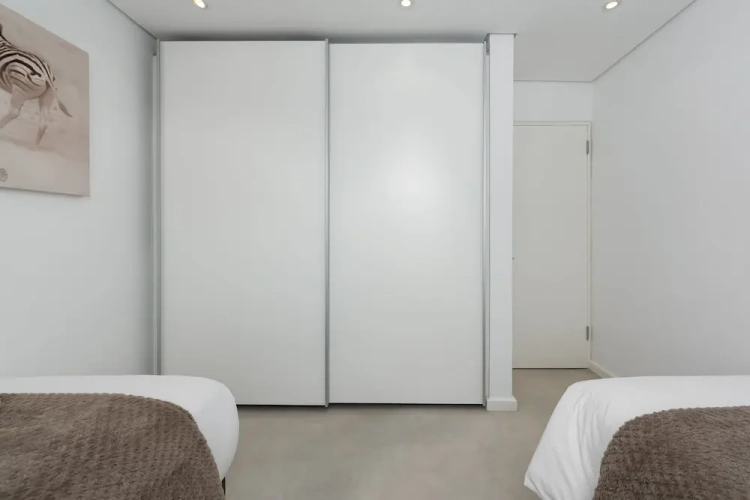 2 Bedrooms Grand Cottage