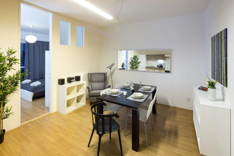 New Town - Apple Apartments