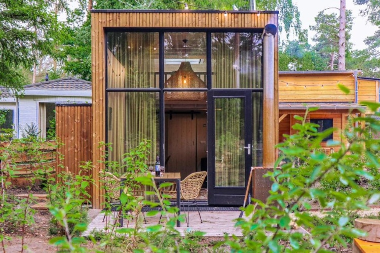 Double Cottage