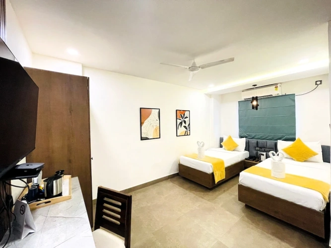Standard Twin room