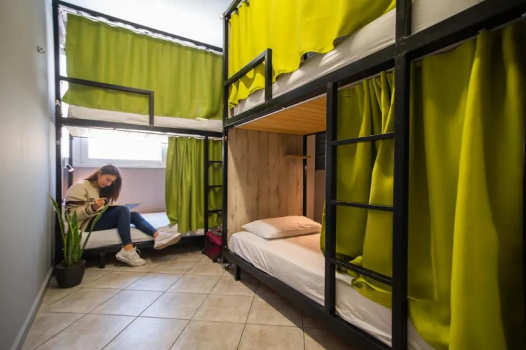 Bedway Athens Hostel
