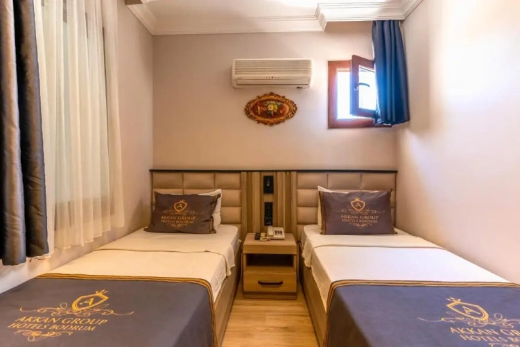 Economy Double Basement room