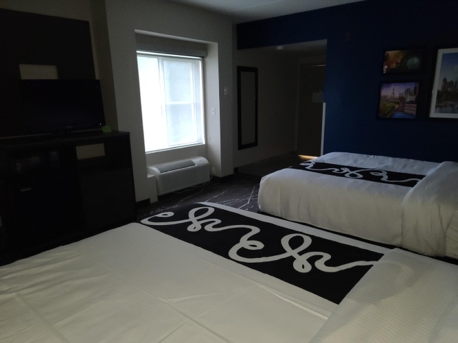 Deluxe Quadruple room