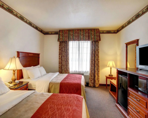 FairBridge Inn & Suites Cleburne