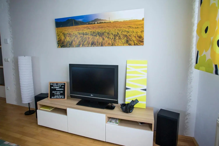 Goldenfields apartment