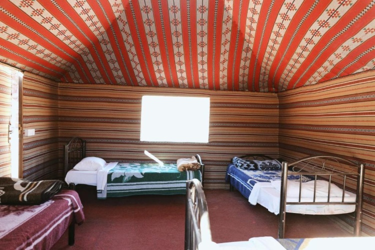 Economy Quadruple room