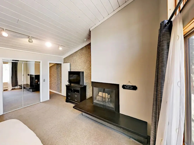 Claimjumper Duplex Unit 23 3 Bedrooms 4 Bathrooms Duplex