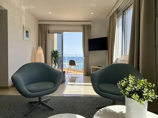 Helena Beach Apartment