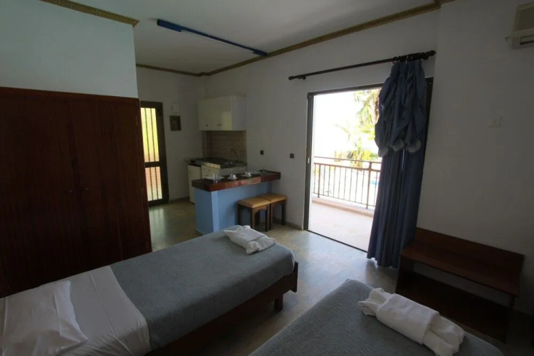 Maria' s Beach Apartments