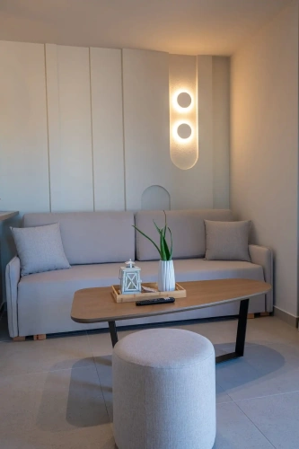 Basement Apartment with sea view