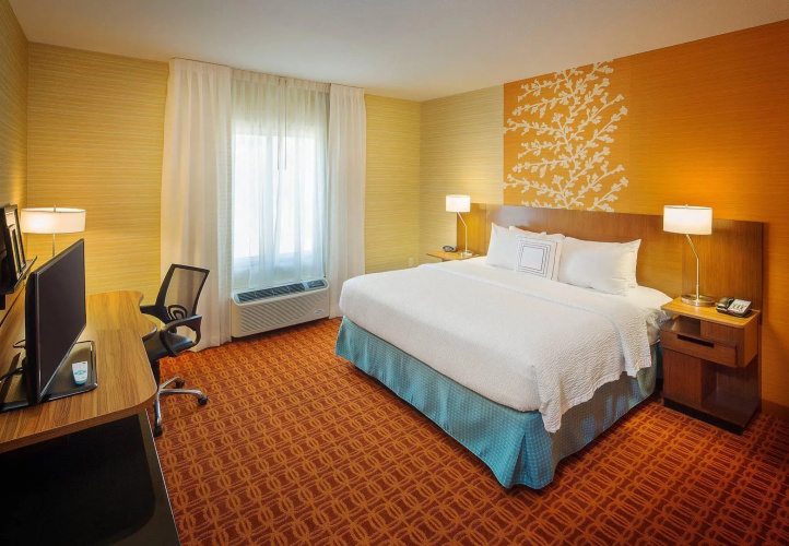 Fairfield Inn & Suites Monaca