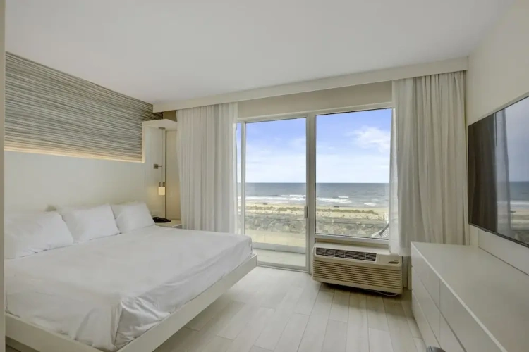 Premium Double room with balcony and with ocean view