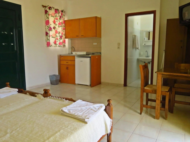 Debby Hotel Apartments