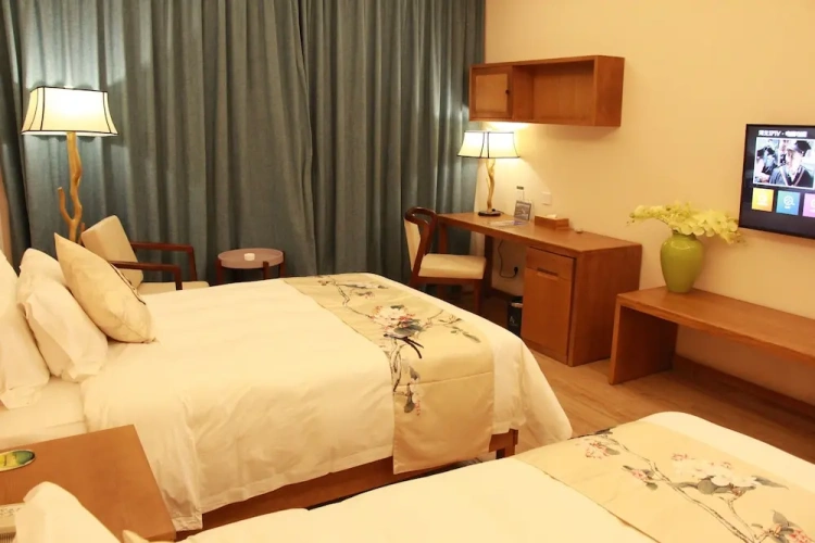 Superior Double room with pool view