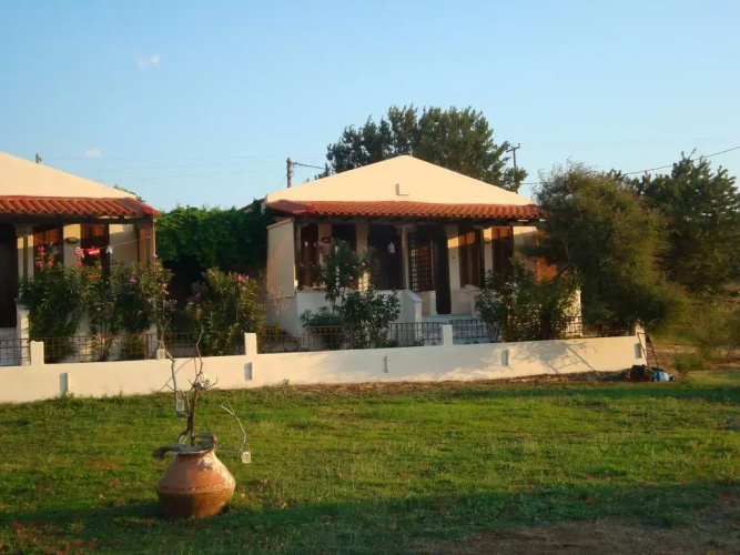 Athina Apartments