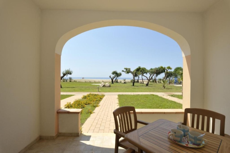 Studio with sea view