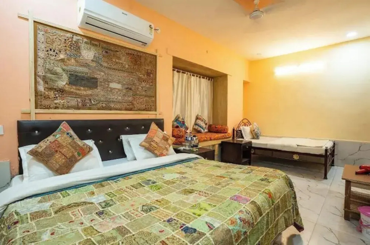 Explore Hostel Life Jaisalmer