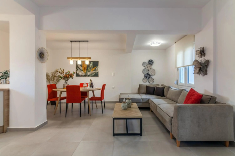 Gouves Family Apartment with Jacuzzi