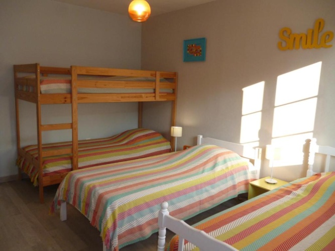 2 Bedrooms Cottage