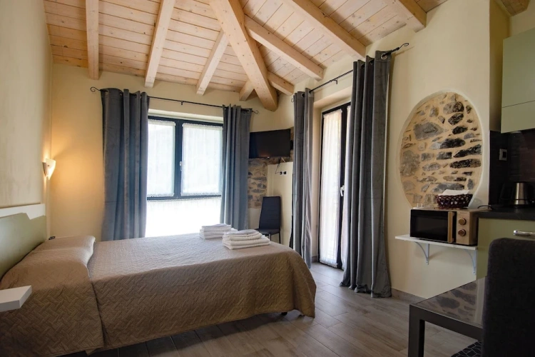 1 Bedroom Comfort Studio with balcony and with river view