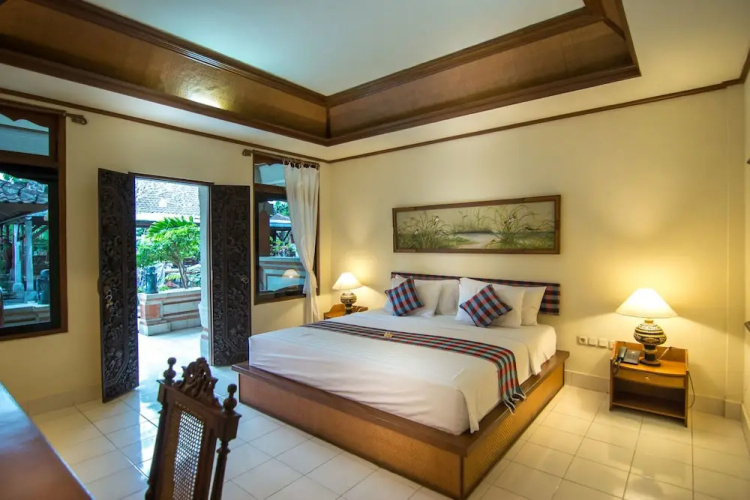 DePradha Guest House