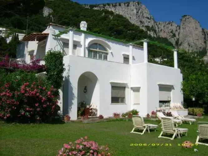 Marunnella Suites