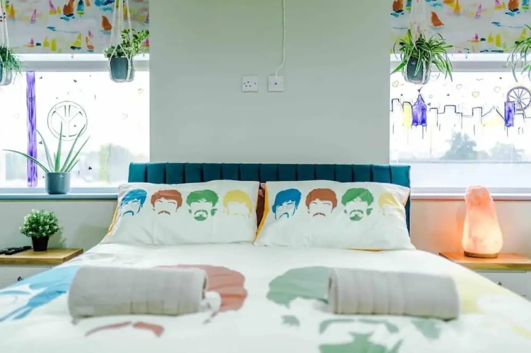 Standard Triple room