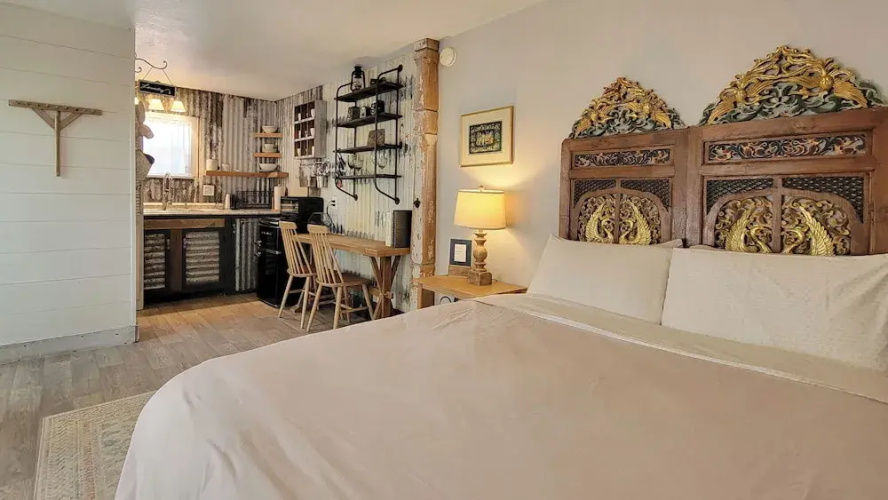 Rosewood Studio by WanderLodges