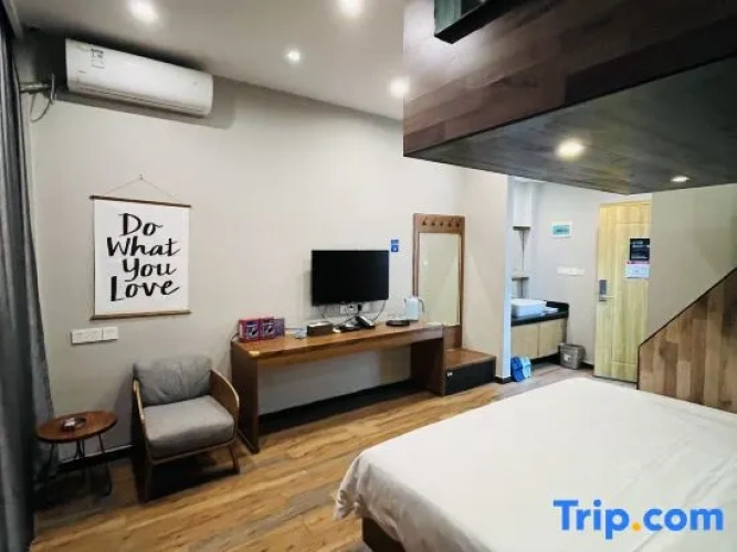 Standard Quadruple Duplex room