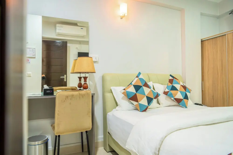 Tour Inn