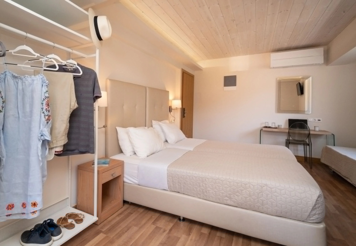 Karalis City Hotel