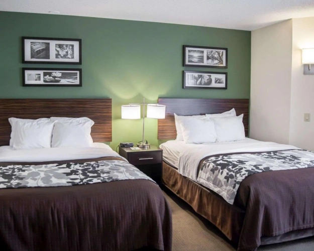 Quadruple Suite